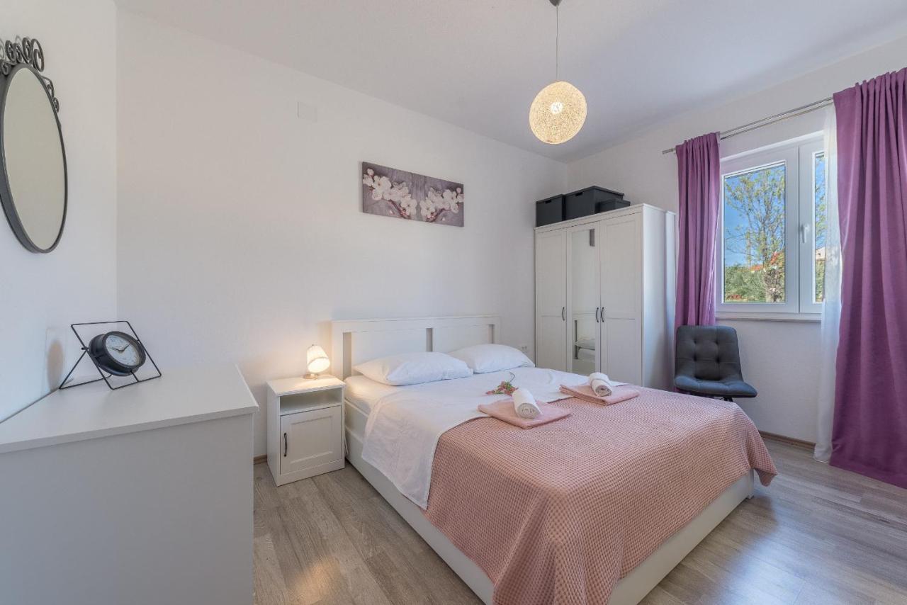 Villa Tara Zadarvillas Tinj Exteriér fotografie
