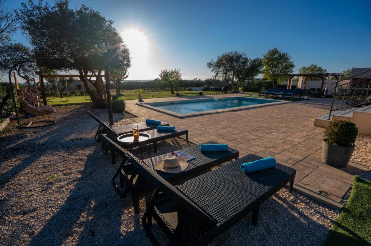 Villa Tara Zadarvillas Tinj Exteriér fotografie