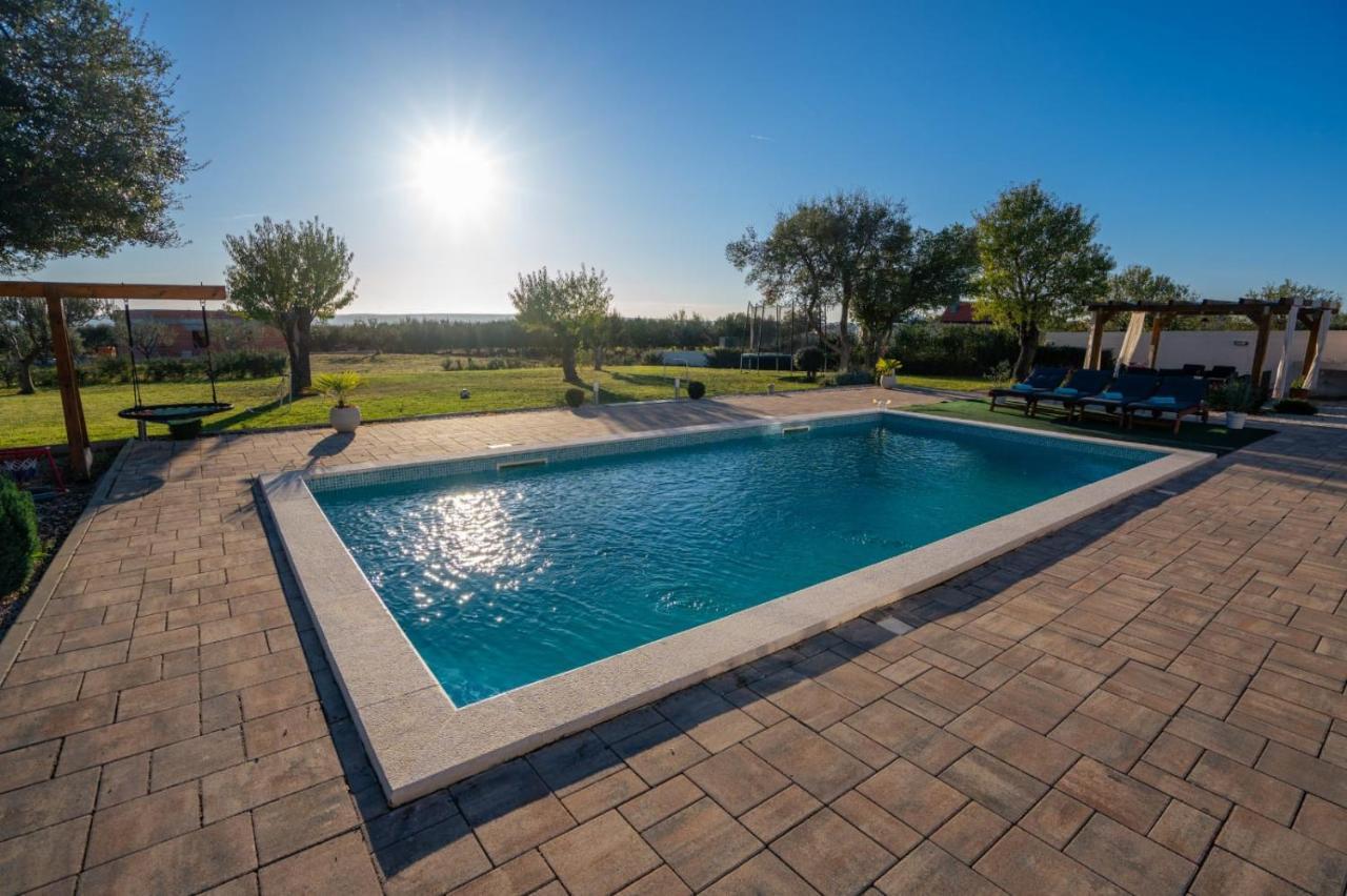 Villa Tara Zadarvillas Tinj Exteriér fotografie