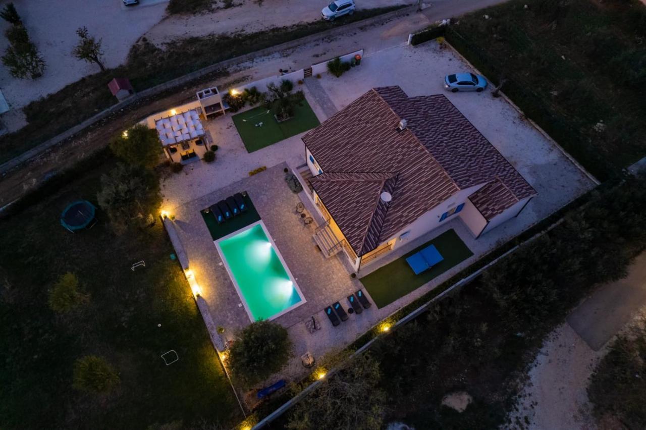 Villa Tara Zadarvillas Tinj Exteriér fotografie