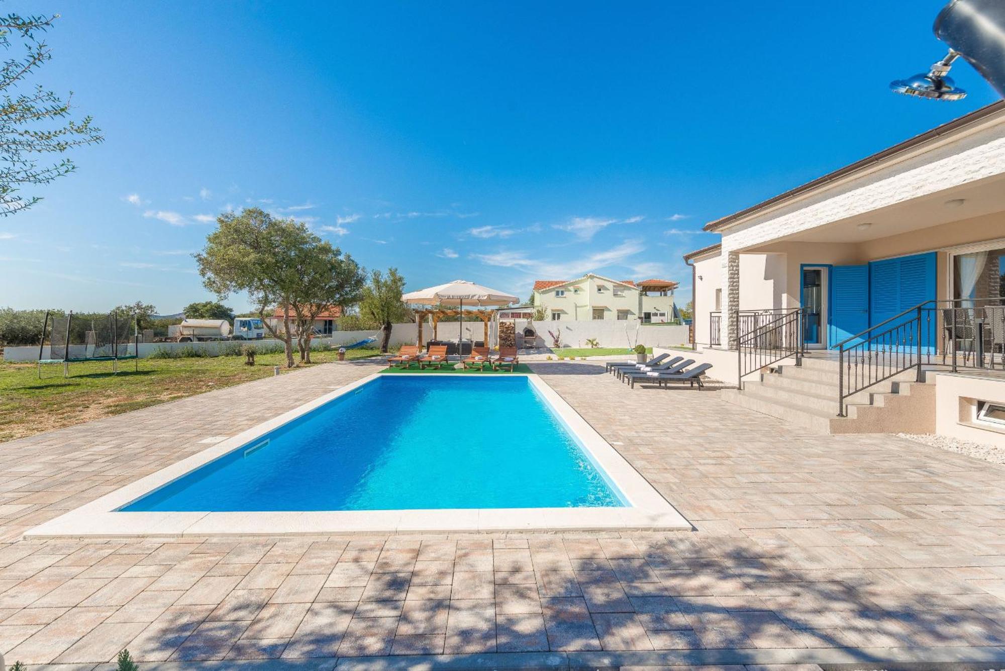 Villa Tara Zadarvillas Tinj Exteriér fotografie